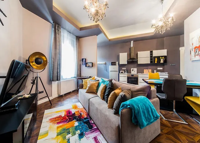 A43 Apartment